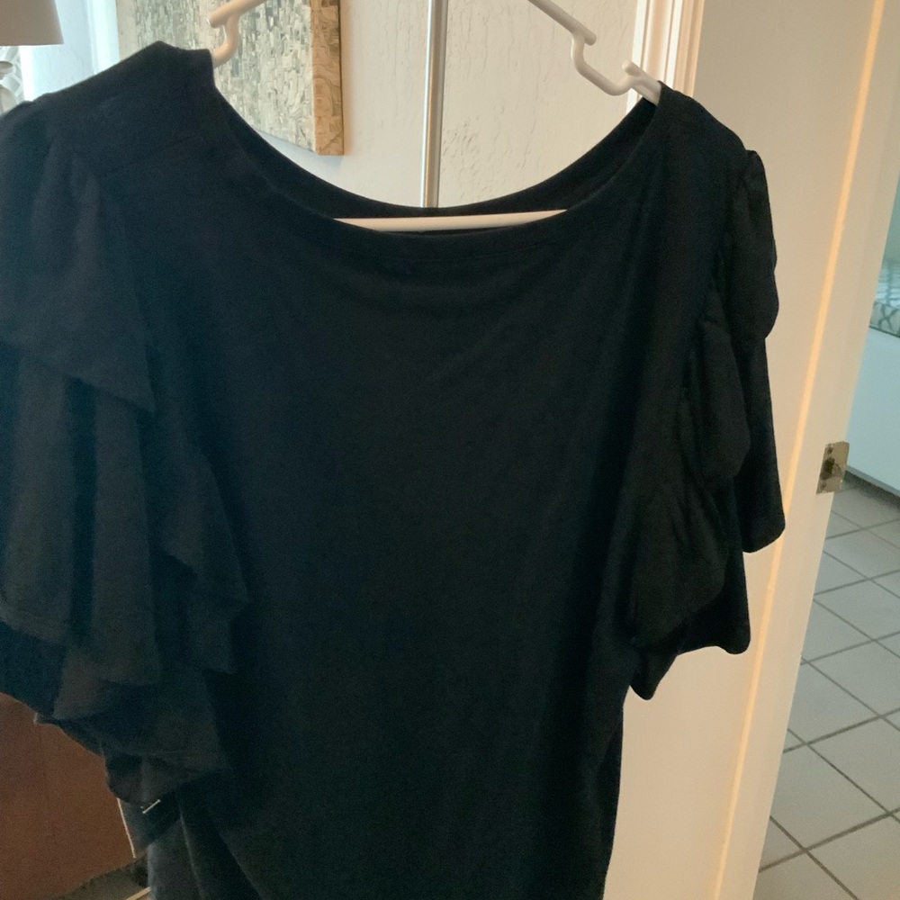 INC t shirt style top.  Black